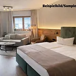 Апарт-отель Schrofenblick 4*