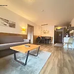 Aparthotel Schrofenblick