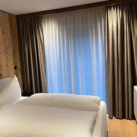 Schrofenblick Alpen Resort 4*