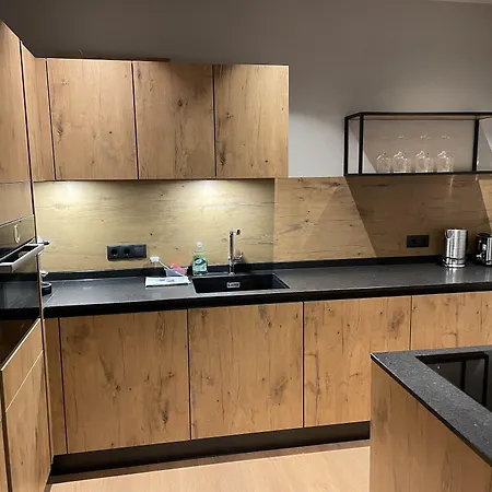 Schrofenblick 公寓式酒店 迈尔霍芬