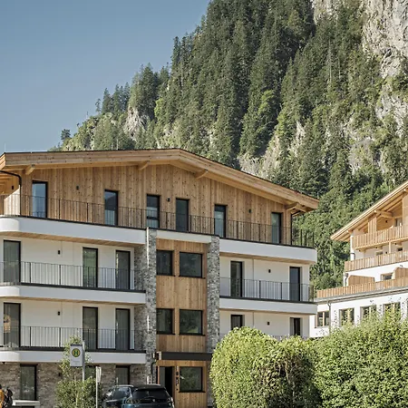 Schrofenblick Lägenhetshotell 4*