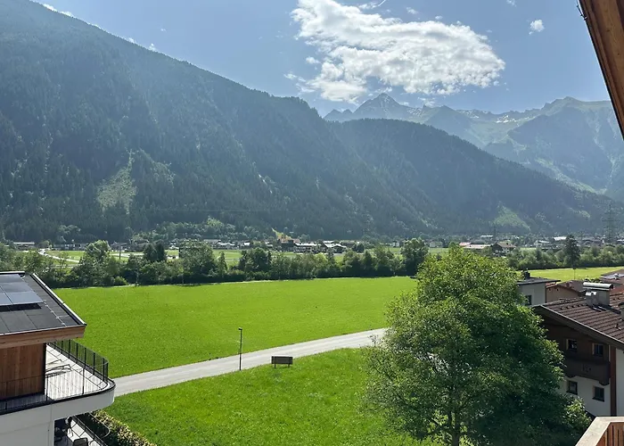 Schrofenblick 아파트호텔