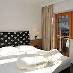 Schrofenblick Aparthotel