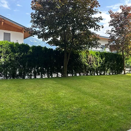 Ξενοδοχείο με διαμερίσματα Schrofenblick