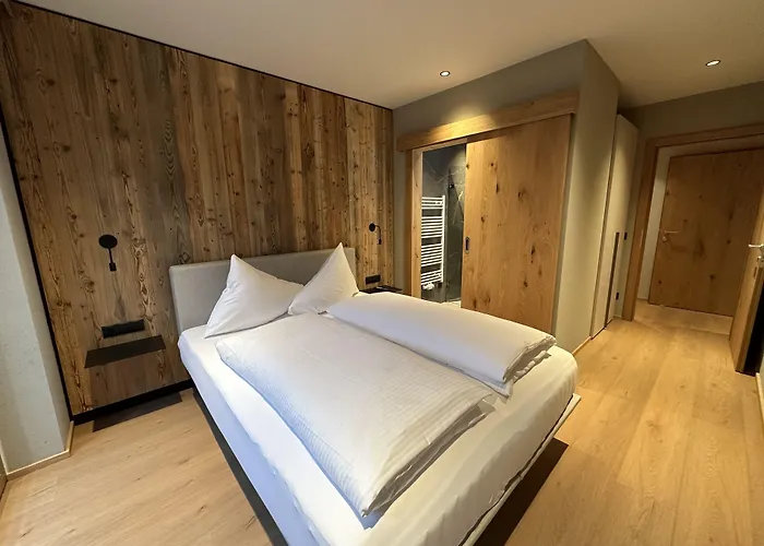 Schrofenblick Apartmanhotel